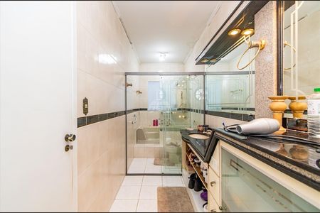 31_photo/94dce4d0df.fcd6e517dee17966-ATLAS-5197d8bd-211a-430e-adaa-9d936efac5de.jpg de casa à venda com 3 quartos, 200m² em Hauer, Curitiba