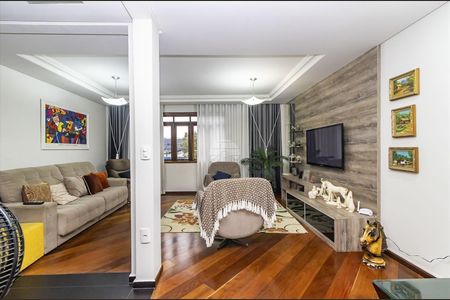 4_photo/94dce4d0df.fcd6e517dee17966-ATLAS-70f51525-e747-4ea9-92d9-2ec0cb9ff543.jpg de casa à venda com 3 quartos, 200m² em Hauer, Curitiba