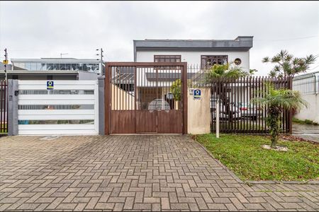 49_photo/94dce4d0df.fcd6e517dee17966-ATLAS-9611639f-72c6-4f99-aedf-6bfd0b66cb10.jpg de casa à venda com 3 quartos, 200m² em Hauer, Curitiba