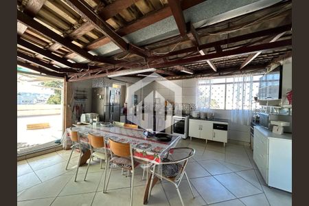 9_photo/94dce4d0df.fcd6e517dee17966-ATLAS-d445ebb5-aaf8-4c02-9468-daf2f9c52e0d.jpg de casa à venda com 2 quartos, 180m² em Hauer, Curitiba