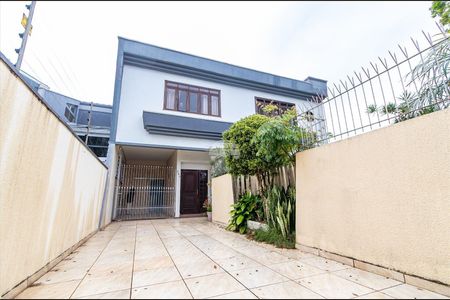 44_photo/94dce4d0df.fcd6e517dee17966-ATLAS-f83e84f0-2cfa-4bfe-89a6-85d9a5b5316b.jpg de casa à venda com 3 quartos, 200m² em Hauer, Curitiba