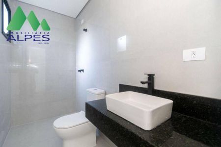 3_photo/94dce4d213.e7c2de303a3ee9aa-ATLAS-ec2ca22a-22d9-4ee3-8534-7307ca1e4262.jpg de casa à venda com 3 quartos, 148m² em Hauer, Curitiba