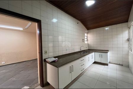 4_photo/94dce4d2cd.011feef357d76553-ATLAS-0e4113d3-13bb-479f-b829-32885385dbfd.jpg de casa para alugar com 3 quartos, 150m² em Hauer, Curitiba