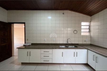 7_photo/94dce4d2cd.011feef357d76553-ATLAS-2afacbfe-8765-4490-a40a-87e2e133c7a1.jpg de casa para alugar com 3 quartos, 150m² em Hauer, Curitiba