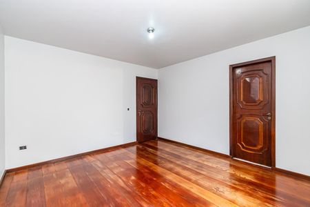 9_photo/94dce4d3b7.3fb6a6d23b4be51c-ATLAS-756935e8-45c6-490d-b47b-68ae9be2e53f.jpg de casa para alugar com 4 quartos, 235m² em Hauer, Curitiba