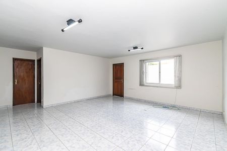 31_photo/94dce4d3b7.3fb6a6d23b4be51c-ATLAS-82570265-1730-4fff-bbdb-b9aae0f47ee6.jpg de casa para alugar com 4 quartos, 235m² em Hauer, Curitiba