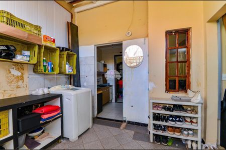 18_photo/94dce4d785.3fdf9d836b80dc6b-ATLAS-9f819985-5ae3-4ea6-b39d-86a6a1b485fe.jpg de casa à venda com 2 quartos, 51m² em Guabirotuba, Curitiba