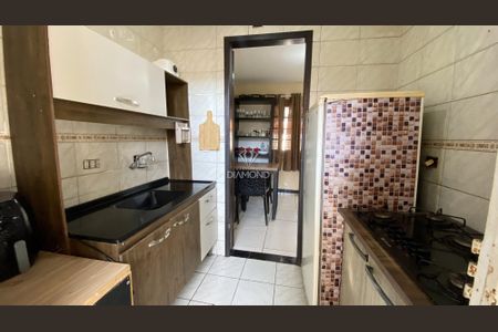 2_photo/94dce4d785.f997ba0f418ba11f-ATLAS-27e1bb35-653b-4dbc-9507-b03e68a5ff36.jpg de casa à venda com 2 quartos, 51m² em Guabirotuba, Curitiba