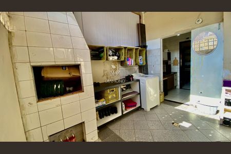 7_photo/94dce4d785.f997ba0f418ba11f-ATLAS-62a73a57-90f4-4b81-aed3-b97bf8140e99.jpg de casa à venda com 2 quartos, 51m² em Guabirotuba, Curitiba