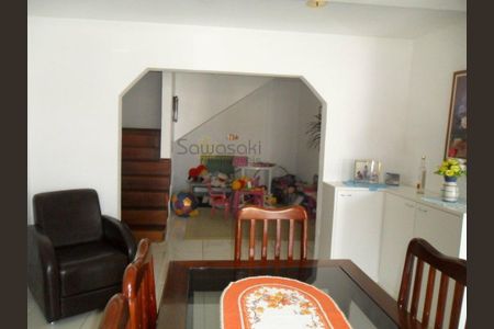 7_photo/94dce4d7dd.eef4d4ed5dafe0c3-ATLAS-40506b58-78fd-4a75-8ad9-d3be7ca2e214.jpg de casa à venda com 3 quartos, 200m² em Guabirotuba, Curitiba