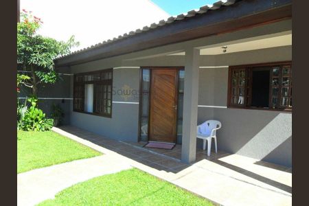 8_photo/94dce4d7dd.eef4d4ed5dafe0c3-ATLAS-d18c33c5-0f08-48b1-936f-ac5d542724a6.jpg de casa à venda com 3 quartos, 200m² em Guabirotuba, Curitiba