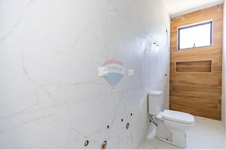 22_photo/94dce4d8b9.40d9156f2e18fdd4-ATLAS-cb2f20d2-dd87-45b2-81e0-c70f25d6b737.jpg de casa à venda com 3 quartos, 163m² em Guabirotuba, Curitiba