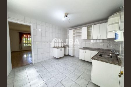 8_photo/94dce4d8bb.7b8bc6be06f0f13d-ATLAS-c54b2993-4842-436f-948d-16f7d011cd8c.jpg de casa à venda com 2 quartos, 93m² em Guabirotuba, Curitiba