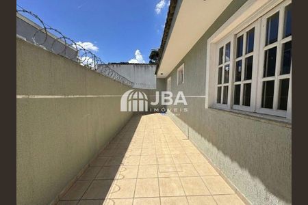 16_photo/94dce4d8bb.7b8bc6be06f0f13d-ATLAS-f18f1fe9-42d2-4269-b3c6-d105e9018886.jpg de casa à venda com 2 quartos, 93m² em Guabirotuba, Curitiba