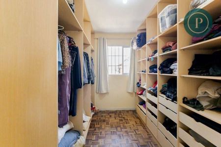 12_photo/94dce4d8c1.8f3f2a47dd94676f-ATLAS-0174e7f1-fa66-48fe-b4c4-00b56e0fc8de.jpg de casa à venda com 4 quartos, 130m² em Guabirotuba, Curitiba