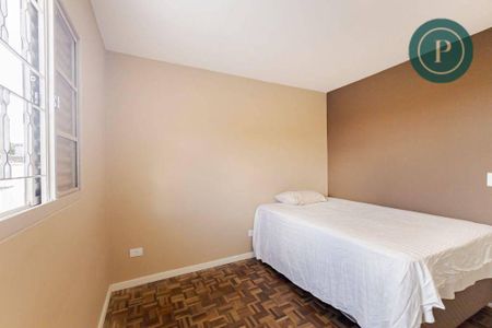 4_photo/94dce4d8c1.8f3f2a47dd94676f-ATLAS-3d8afb00-d4c9-49ab-8f4b-4a3b72c46d19.jpg de casa à venda com 4 quartos, 130m² em Guabirotuba, Curitiba