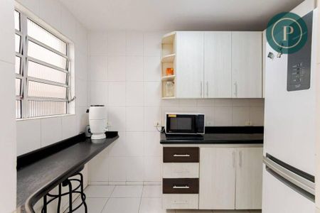 2_photo/94dce4d8c1.8f3f2a47dd94676f-ATLAS-62be624c-b563-41fe-9d63-35d9fa5bffca.jpg de casa à venda com 4 quartos, 130m² em Guabirotuba, Curitiba