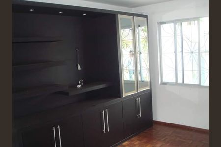 2_photo/94dce4d94b.e5c1dbf3952ec410-ATLAS-7f0d2f81-0d35-4cdc-b9f3-b2d52e36a928.jpg de casa à venda com 3 quartos, 250m² em Guabirotuba, Curitiba