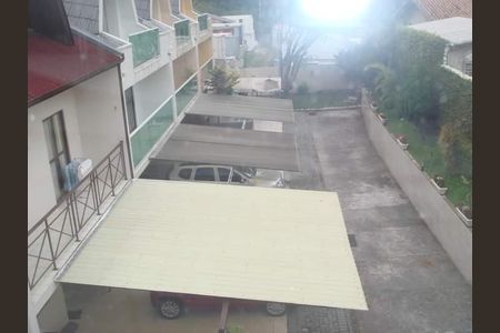 6_photo/94dce4d94b.e5c1dbf3952ec410-ATLAS-9d9e33bd-ef42-410d-8415-396d0dcfc610.jpg de casa à venda com 3 quartos, 250m² em Guabirotuba, Curitiba