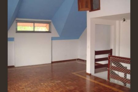 11_photo/94dce4d94b.e5c1dbf3952ec410-ATLAS-a68b0574-b87d-48b0-90c5-df2df577ed38.jpg de casa à venda com 3 quartos, 250m² em Guabirotuba, Curitiba