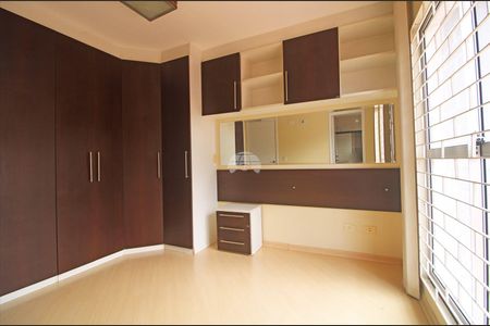 2_photo/94dce4de7d.8c2ca795ebaebe51-ATLAS-1201e694-d2c6-47ff-aeb8-774d994b4df1.jpg de casa para alugar com 3 quartos, 112m² em Guabirotuba, Curitiba