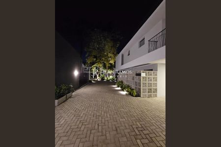 31_photo/94dce4df43.9fde2b1beaf38236-ATLAS-85fd98b3-a92d-4de5-91b0-04d4e944de64.jpg de casa à venda com 3 quartos, 144m² em Guabirotuba, Curitiba