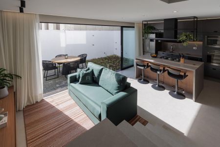 3_photo/94dce4df67.40c4a45f06f43149-ATLAS-1096ced8-e4be-4711-a38d-3b8478cb659a.jpg de casa à venda com 3 quartos, 226m² em Guabirotuba, Curitiba