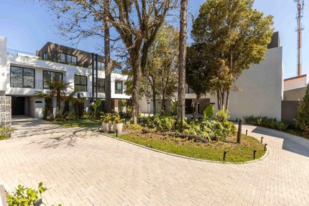 23_photo/94dce4df67.40c4a45f06f43149-ATLAS-b14745a5-44e4-4a4e-aab5-b82b7e94d0d9.jpg de casa à venda com 3 quartos, 226m² em Guabirotuba, Curitiba