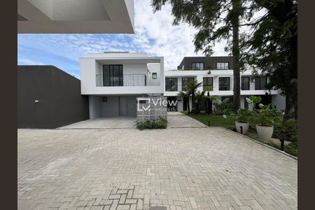 9_photo/94dce4df67.a64aef6598c47c00-ATLAS-3293fb38-eb51-4793-a1d5-e0a8a10f6362.jpg de casa de condomínio à venda com 3 quartos, 138m² em Guabirotuba, Curitiba