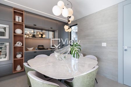 12_photo/94dce4df67.a64aef6598c47c00-ATLAS-b5eda973-9b1a-40a2-89ec-dfcd3b308030.jpg de casa de condomínio à venda com 3 quartos, 138m² em Guabirotuba, Curitiba