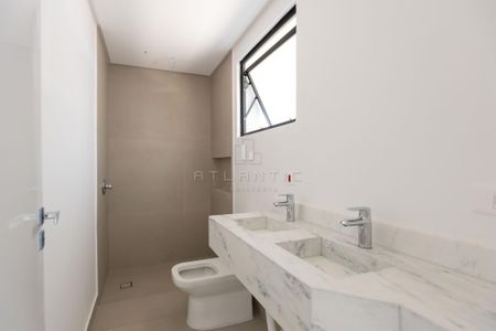 9_photo/94dce4df67.b717415423602c11-ATLAS-3c396430-1b77-41eb-a09c-bfdb2af5ccc5.jpg de casa à venda com 3 quartos, 204m² em Guabirotuba, Curitiba