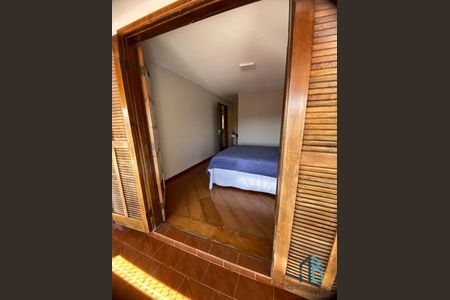 2_photo/94dce4df93.ceff8192393c33de-ATLAS-0f0bcae2-8dee-48ff-bcec-38462d1bfeb2.jpg de casa à venda com 3 quartos, 223m² em Guabirotuba, Curitiba