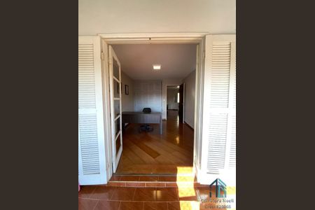 3_photo/94dce4df93.ceff8192393c33de-ATLAS-11ba50b6-5775-471b-9f57-16d0077bb132.jpg de casa à venda com 3 quartos, 223m² em Guabirotuba, Curitiba