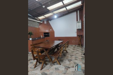 4_photo/94dce4df93.ceff8192393c33de-ATLAS-6f5261d4-9a91-4c61-9f7f-abca4ac05c25.jpg de casa à venda com 3 quartos, 223m² em Guabirotuba, Curitiba