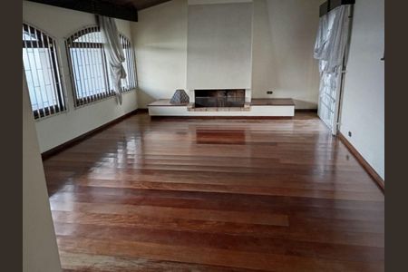 7_photo/94dce4df93.ceff8192393c33de-ATLAS-a67614ef-e009-4ca8-91c9-5707ddcc6324.jpg de casa à venda com 3 quartos, 248m² em Guabirotuba, Curitiba