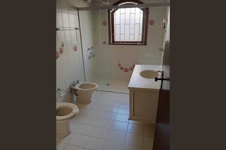 38_photo/94dce4df93.ceff8192393c33de-ATLAS-ac76b069-e6a2-4901-990b-c84d43976b59.jpg de casa à venda com 3 quartos, 248m² em Guabirotuba, Curitiba