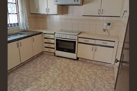 29_photo/94dce4df93.ceff8192393c33de-ATLAS-b10f1521-99a2-4377-acd1-47323a6a6ec8.jpg de casa à venda com 3 quartos, 248m² em Guabirotuba, Curitiba