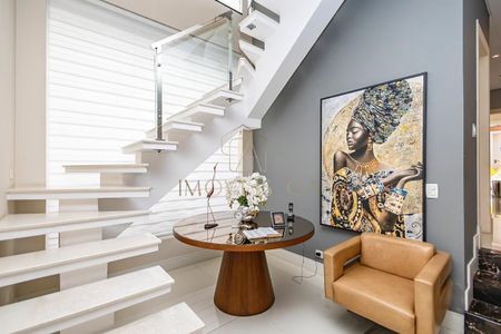 3_photo/94dce4dfdd.2ea09ee07a178c3f-ATLAS-7d360959-9eae-4e8a-8f33-132e007d45ec.jpg de casa à venda com 3 quartos, 282m² em Guabirotuba, Curitiba