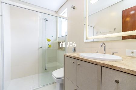 5_photo/94dce4dfe3.d70e7eae2b930113-ATLAS-36b4d7eb-980f-45d7-bdc5-7084169c811c.jpg de casa para alugar com 3 quartos, 147m² em Guabirotuba, Curitiba