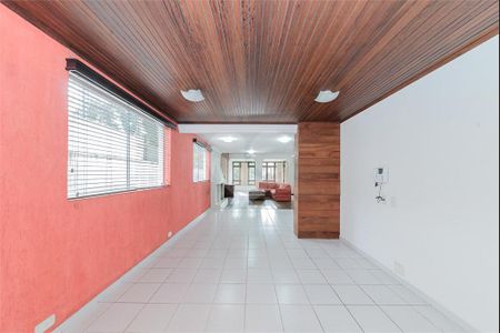 9_photo/94dce4e015.e9bc35269128f7e8-ATLAS-0ef52b29-a83b-4601-ab1c-bcb3198b3f85.jpg de casa à venda com 5 quartos, 550m² em Guabirotuba, Curitiba