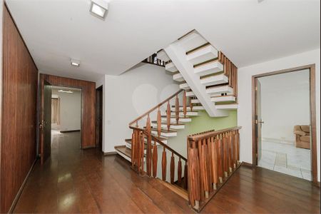 2_photo/94dce4e015.e9bc35269128f7e8-ATLAS-32d6dcb9-c7fd-4f46-ab43-4bc144f40837.jpg de casa à venda com 5 quartos, 550m² em Guabirotuba, Curitiba