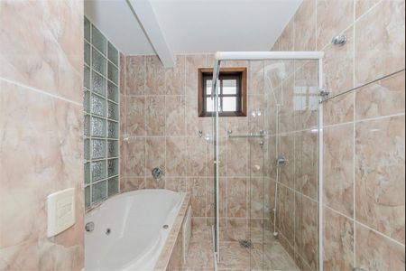 12_photo/94dce4e015.e9bc35269128f7e8-ATLAS-3d9d65bd-633c-47a4-85de-708cb55002d8.jpg de casa à venda com 5 quartos, 550m² em Guabirotuba, Curitiba