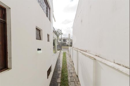 3_photo/94dce4e015.e9bc35269128f7e8-ATLAS-43e0383a-26da-4b7b-b019-58e41c66d837.jpg de casa à venda com 5 quartos, 550m² em Guabirotuba, Curitiba