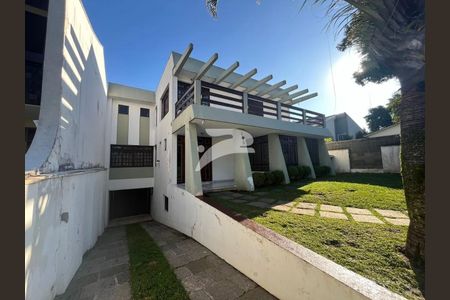 6_photo/94dce4e015.e9bc35269128f7e8-ATLAS-4d2ac2cc-78df-4418-8c8c-820f4e0b7915.jpg de casa à venda com 5 quartos, 549m² em Guabirotuba, Curitiba