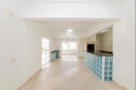 3_photo/94dce4e015.e9bc35269128f7e8-ATLAS-e7887621-b002-495b-b4ff-cb92329c3719.jpg de casa à venda com 5 quartos, 550m² em Guabirotuba, Curitiba