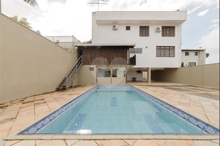 4_photo/94dce4e015.e9bc35269128f7e8-ATLAS-eb15c364-db00-4970-959d-a95a2bedd3a4.jpg de casa à venda com 5 quartos, 550m² em Guabirotuba, Curitiba