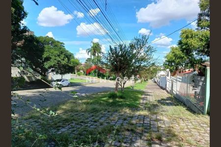 15_photo/94dce4e0f1.52c59c0786f5d273-ATLAS-c3235fa9-54db-4ebc-9a8e-efbd80c510f2.jpg de casa à venda com 3 quartos, 280m² em Guabirotuba, Curitiba