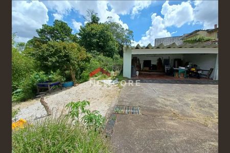 5_photo/94dce4e0f1.52c59c0786f5d273-ATLAS-eb12b919-8ed6-4731-be1d-6c119a84b9c5.jpg de casa à venda com 3 quartos, 280m² em Guabirotuba, Curitiba