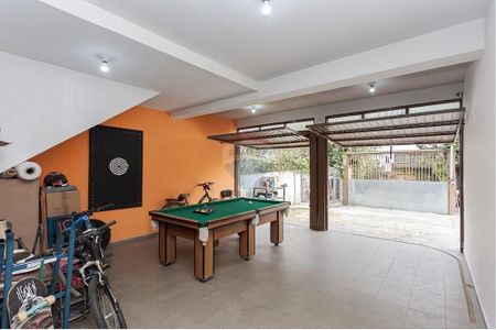 9_photo/94dce4e0f9.7dc29441a77b793f-ATLAS-22f51670-d30b-4e63-8134-237f83d92f19.jpg de casa à venda com 4 quartos, 298m² em Guabirotuba, Curitiba