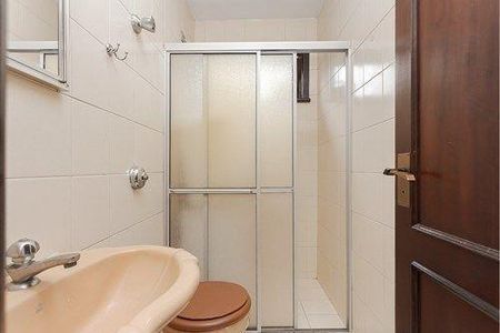 41_photo/94dce4e0f9.7dc29441a77b793f-ATLAS-437da2c7-baa2-409f-8afa-819b41fe92c5.jpg de casa à venda com 4 quartos, 298m² em Guabirotuba, Curitiba